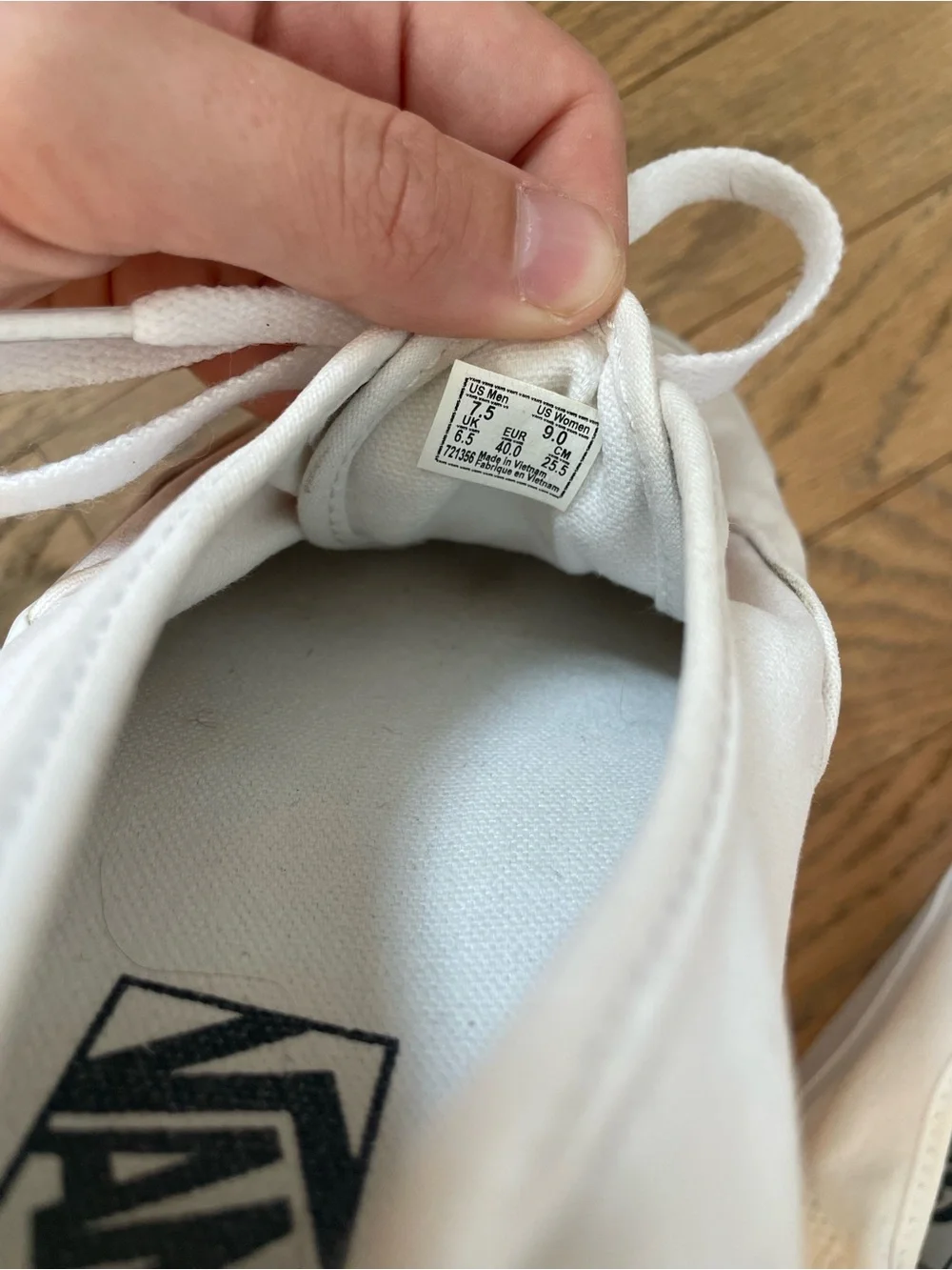 Vans Classic Canvas Low-Top Sneakers - White